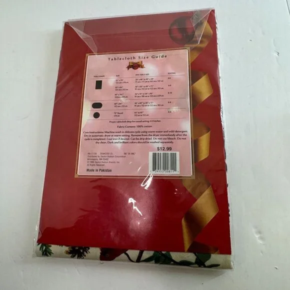 Christmas Audubon Tablecloth Bird And Holly Pattern 70 Inch Round New in Package - Picture 5 of 5